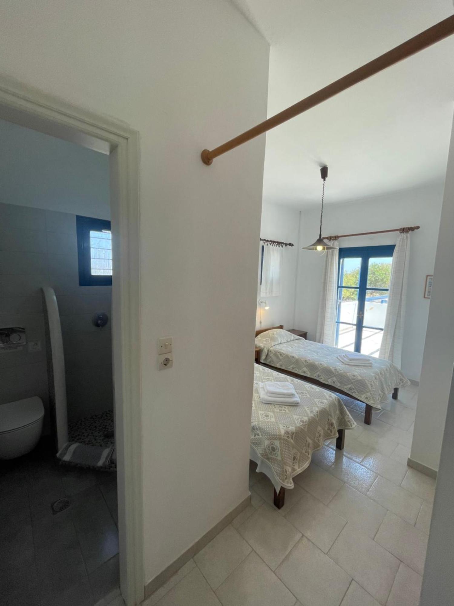 Thalassitis Coastal Apartments Perivolos  Exterior foto